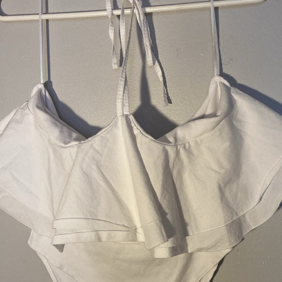 White Ruffle Off-Shoulder Bodysuit - Picture 7 of 9